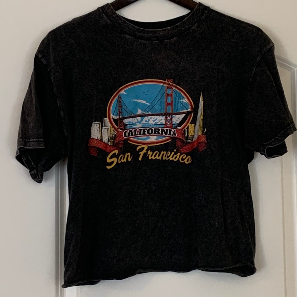 Brandy Melville cropped tee